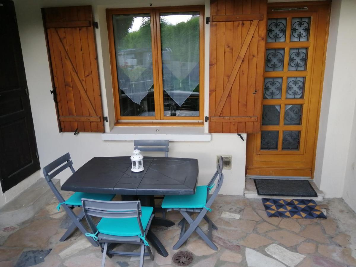 Appartement Type F2 Proche Paris 25 Km Andilly  Bagian luar foto